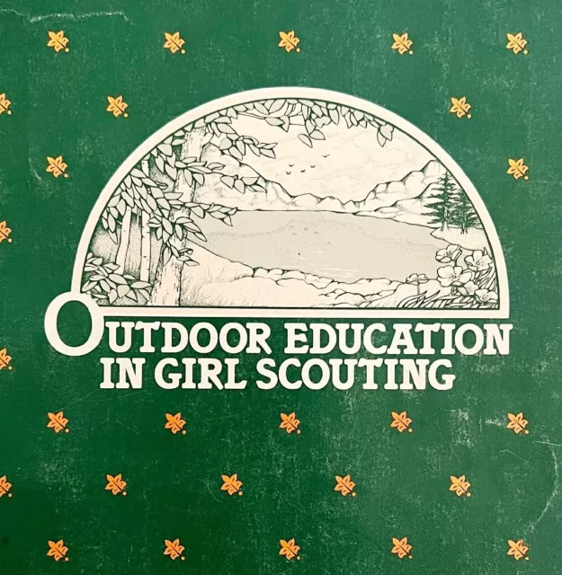 Outdoor Education In Girl Scouting 1984 PB Book Outdoor Guide Vintage LGMAG
