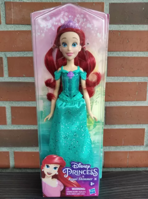 Disney Princess - ARIEL Muñeca Brillo Real La Sirenita de Hasbro 30 cm