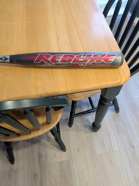 Batte Softball Easton Redline SZ1-C - 34 Pouces 28 Oz - Avec Fissure