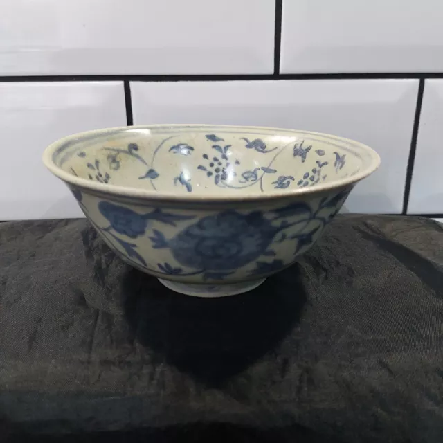 17th Century Ming Dynasty Porcelain Blue And White Bowl