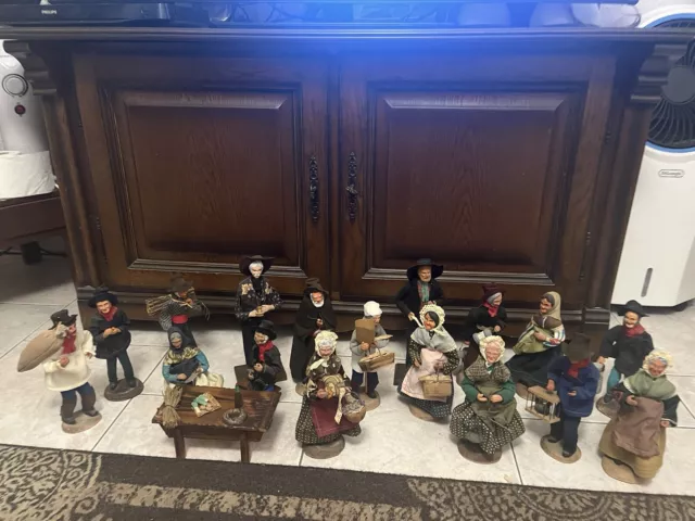 Santon De Provence Lot De17 Santons Avec Accessoires