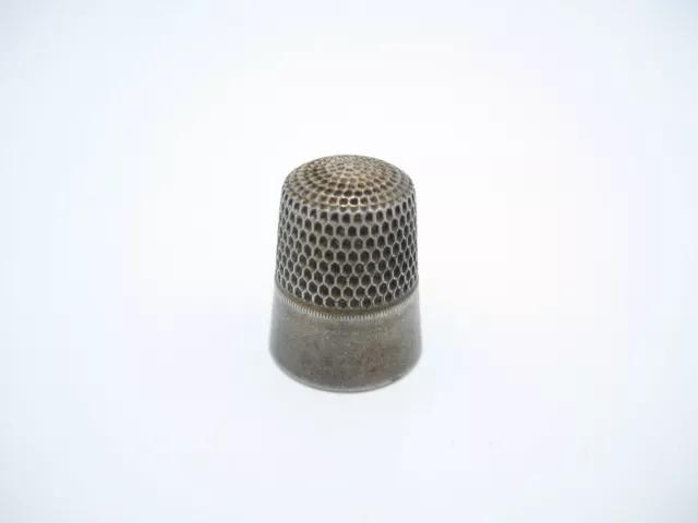 Simons Brothers Antique Sterling Silver Sewing Thimble Size 8