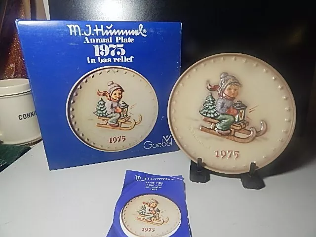 VINTAGE 1975 GOEBEL M. J. HUMMEL 5th ANNUAL COLLECTORS PLATE MIB