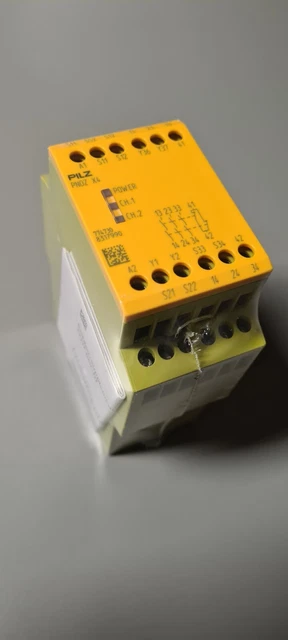 Pilz Pnoz X4 24V DC Sicherheitsrelais (774730)