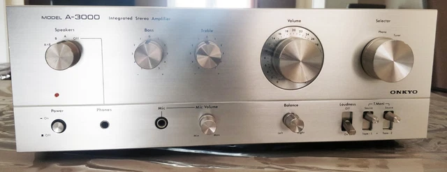 AMPLIFICATEUR ONKYO A-830 avec défaut EUR 69,90 - FR