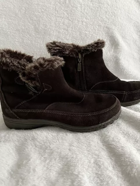 KHOMBU Gracie Brown Suede Faux Fur Lined Toggle Ankle Winter Boot Women's Size 9