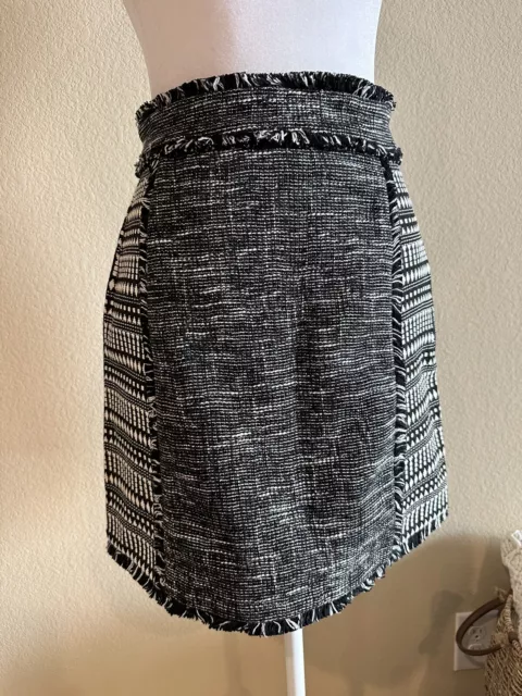 French Connection Women’s Fringed Black/White Skirt, Side Zipper - Sz 4