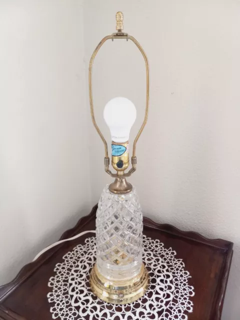 VTG European Crystal Table Accent Lamp with Nightlight Yugoslavia Diamond Cut MC