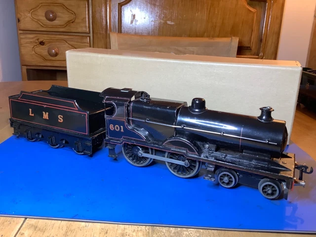 Bassett Lowke 4306/0 O Gauge 12v DC Electric LMS Black 4-4-0 Class 2P Loco 601