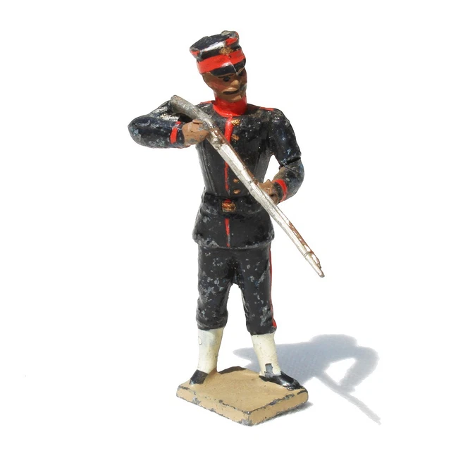Soldat de plomb CBG MIGNOT 54mm - Soldat hache des grenadiers premier