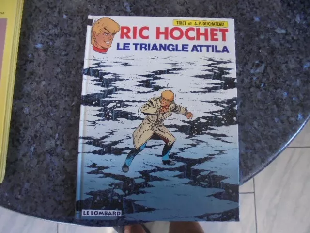 belle reedition ric hochet le triangle attila