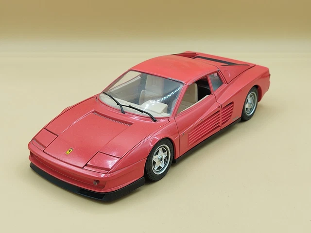 Miniature 1/18 Ferrari 550 Maranello 1998 - Collection