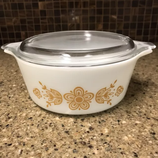 Vintage Pyrex Butterfly Gold (472) 1.5 Pint Round Casserole Baking Dish w/ Lid