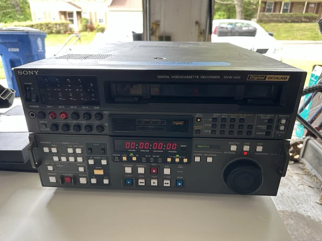 BTS BCB 70N BetaCam SP NTSC Video Cassette Recorder Player - AS IS