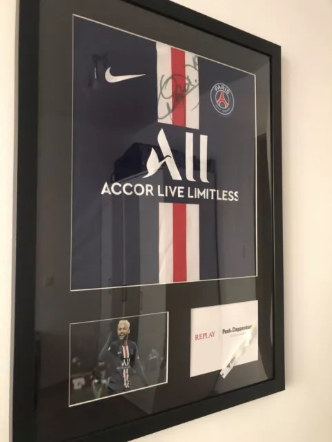 Signiertes PSG Trikot Neymar Jr. 10 / Ligue 1 Winner 2019/2020 / signed jersey