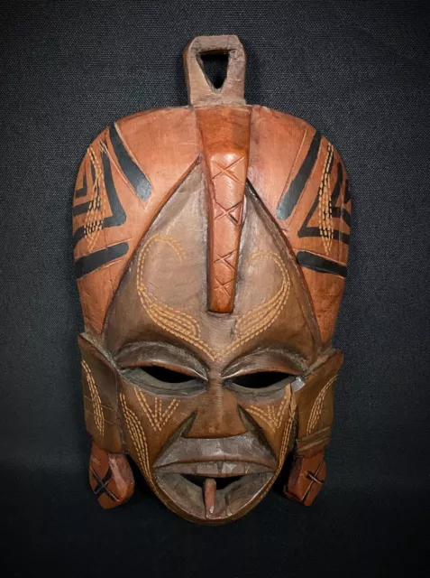 Ancien masque Africain en bois "Jambo Kenya 1991"