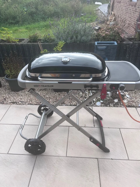 Taveller Gasgrill Weber Grillroste1 / Gusseisen (emailliert)Hauptgrillfläche2