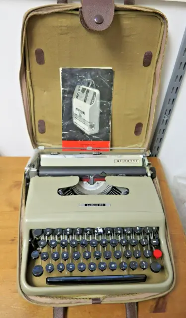 Vintage Olivetti Lettera 22 Typewriter In Portable Carry Case + Manual