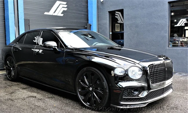 2021 Bentley Flying Spur W12 Sedan 3