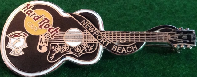 Hard Rock Café NEWPORT Plage 1998 Elvis Presley Noir Guitare Broche Dead Hrc