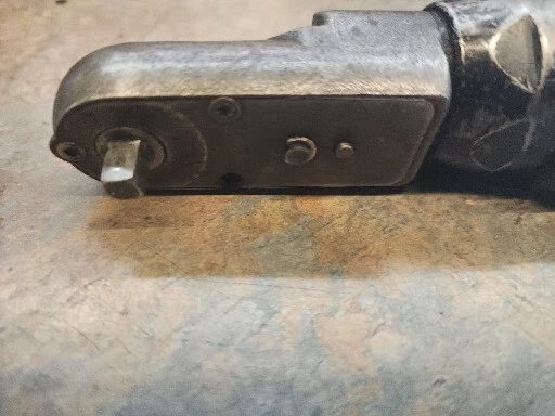MAC Tools AR251 1/4" Drive Flathead Pneumatic Air Ratchet. 3