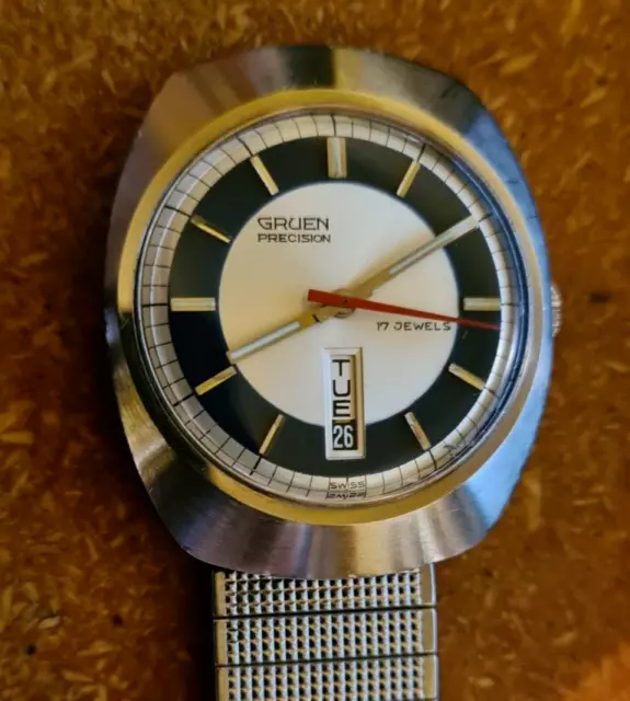 Late 1960's GRUEN Precision Bullseye Dial Swiss Watch.