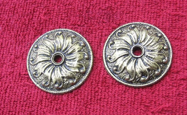 2 Antique Curtain Drape Brass Color Floral Tiebacks Holdbacks Bracket Covers~n