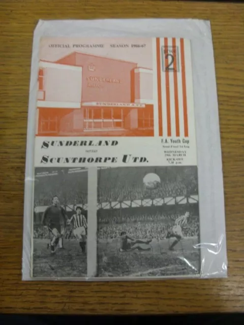 29/03/1967 FA Youth Cup Semi-Final: Sunderland v Scunthorpe United  (Four Pages)