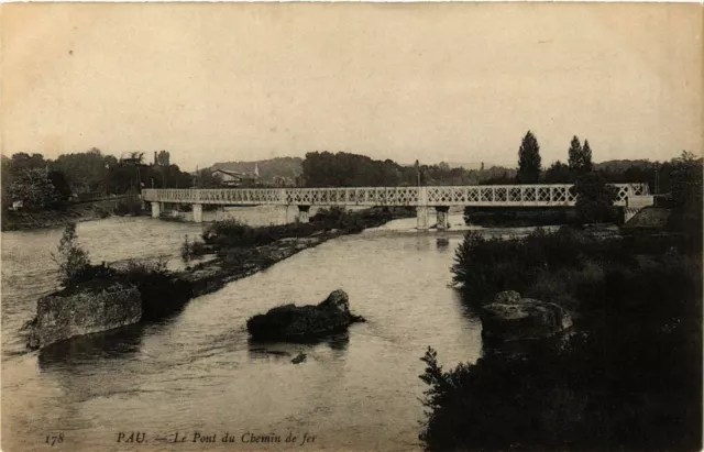 CPA PAU - Le Pont du Chemin (365142)