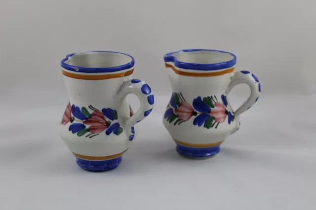 Set de 2 Jarritas de ceramica TALAVERA pintadas a mano.  10cm de altura cada una