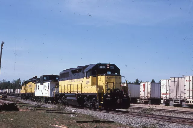 Duplicate Train Slide St Lawrence Atlantic GP-40 #3000 09/1996 Lewiston Jct ME