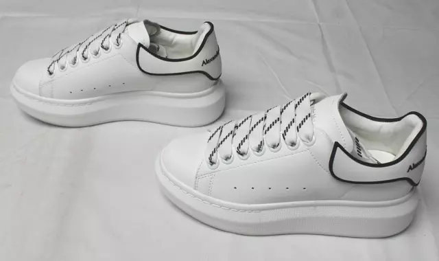 Alexander McQueen Women's Oversized Sneaker JW7 White/Black Size US:5 EU:35