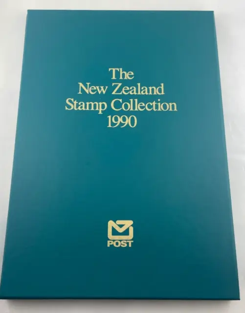 1990 The New Zealand Annual Stamp Collection Year Book - Mint Never Hinged -