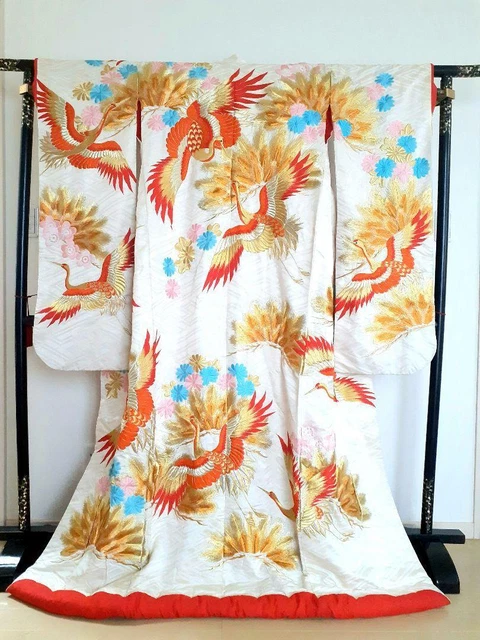 Japanese used Iro uchikake KIMONO Pure Silk bridal dress white plum