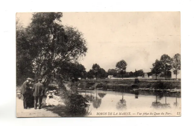 Les bords de la Marne - Vue prise du Quai du Parc  (B2305)