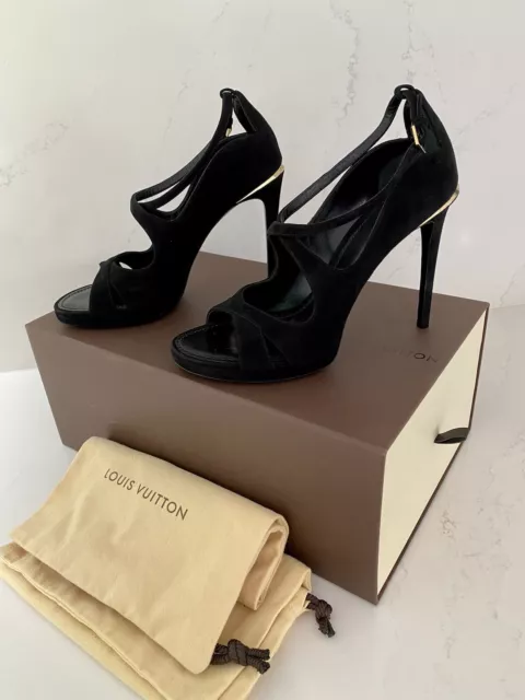 Louis Vuitton Black Suede Pump Shoes, Size 39.5 New In Box