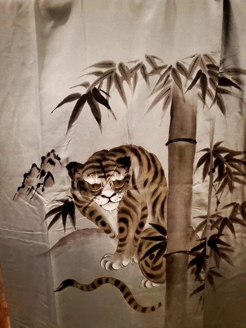 Mens Juban kimono with hand pained tiger From Japan, 100% silk