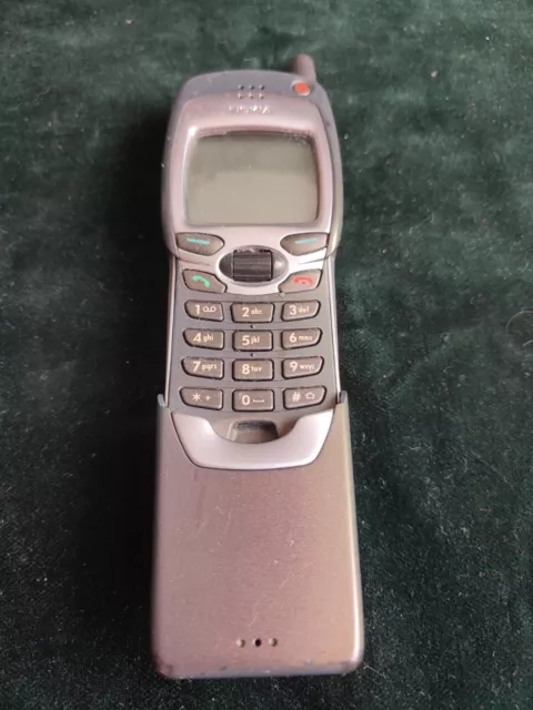 NOKIA 7110 Handy Mobile Phone Vintage