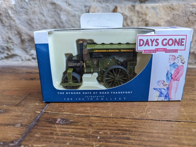 LLEDO " Days Gone" models  - Burrell Showman's Road Roller   DG 126003. MIB