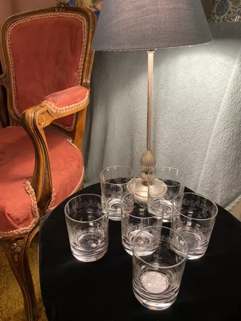 2 verres à  whisky gravé ancien en cristal de Baccarat (prix à la pièce)