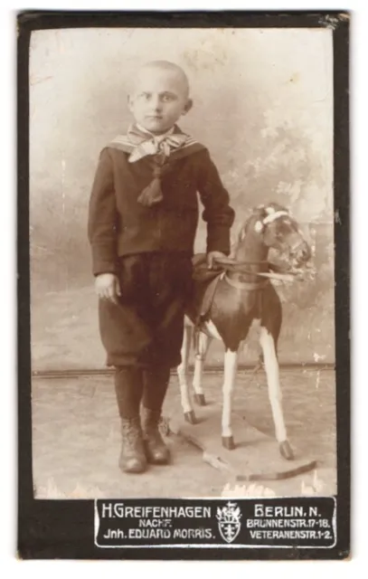 Photography H. Greifenhagen, Berlin, Brunnenstr. 18, little boy in suit with