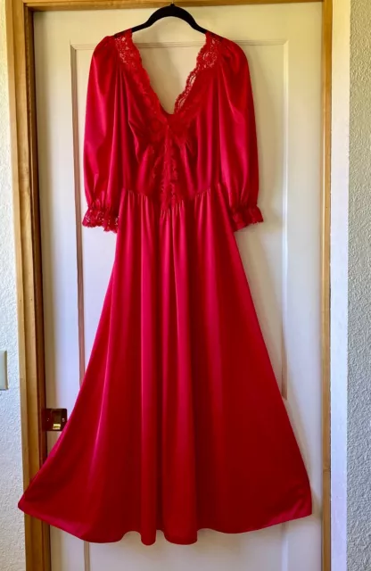 Vintage Lipstick Red Princess Olga Nylon Spandex Laced Sleeved Nightgown Medium