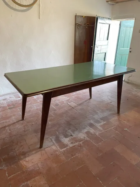 Tavolo vintage anni 50-60 in legno con piano in fòrmica