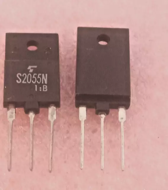 1pcs  S2055N NPN Switching Transistor 8A  700V 50W   TO 3P  Toshiba.