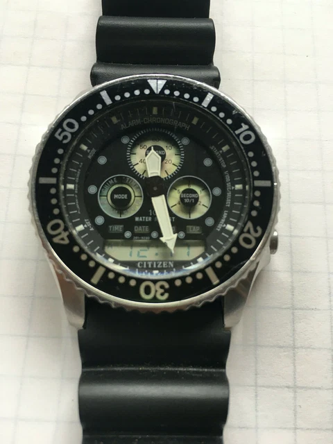 CITIZEN VINTAGE 8946 085604 RARE DIGI ANA Combo LCD QUARTZ