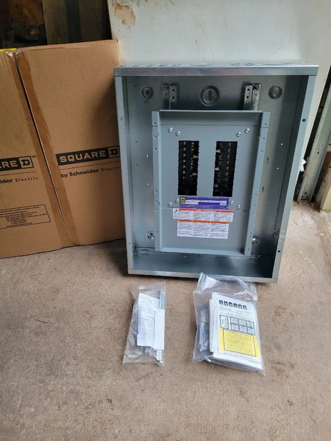 Square D 100 Amp 120/208 3 Phase QOB Panel With Cover 240 Volt Max