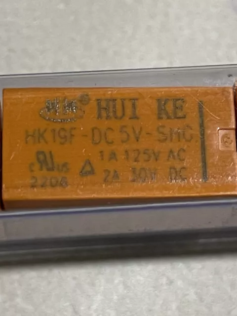 1pz Relè doppio scambio HK19F-DC 5V-SHG 8pin 2NO + 2NC bobina DC5V PCB  come fot