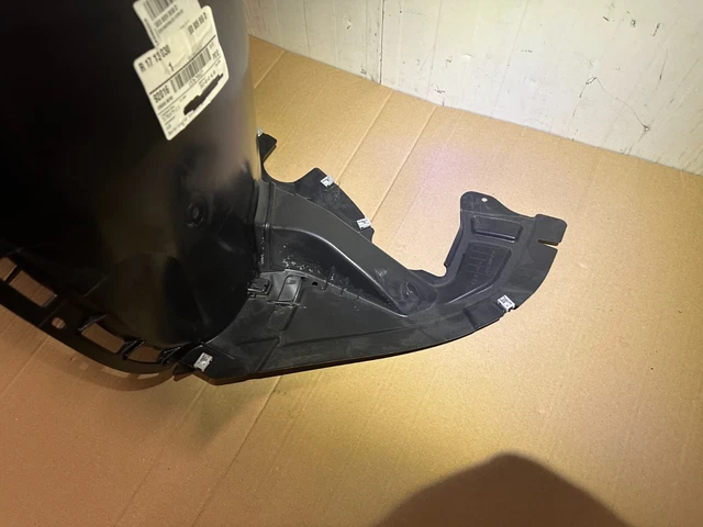 DOUBLURE INTÉRIEURE GARDE-BOUE Pour SKODA FELICIA 94-98 DROITE O/S