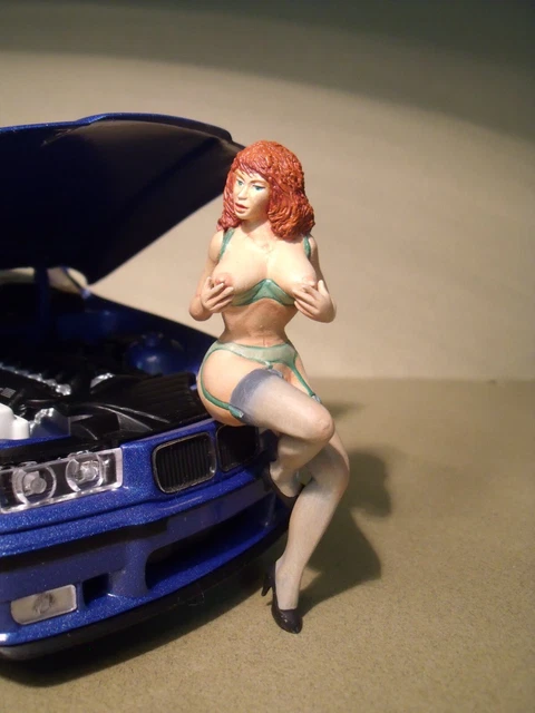 Figurine 1/18 Résine Nathalie VROOM Non Peinte - Pour Diorama Minichamps, Autoart, Norev