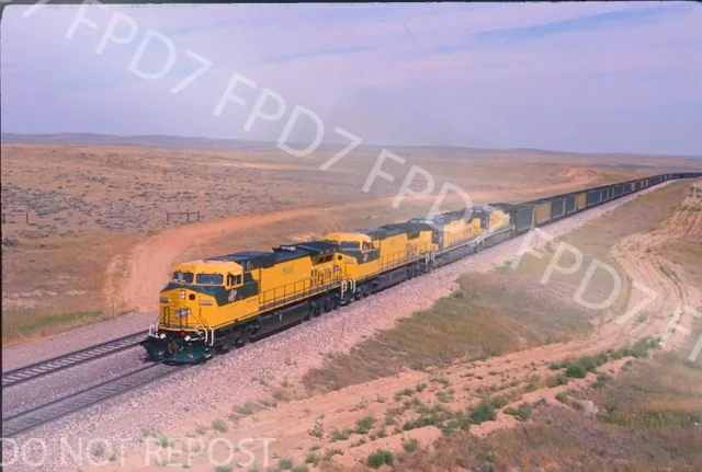 ORIGINAL SLIDE CNW Chicago North Western C44-9W 8666 Action;E.Walker,WY;8/1994